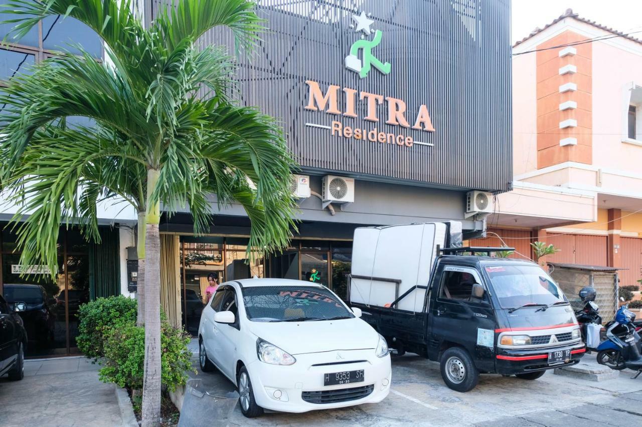 Reddoorz Near Ahmad Yani Airport 3 Hotel Semarang Eksteriør billede